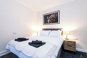 The Bayview Apart Hotel