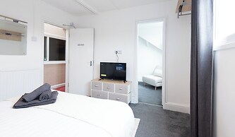 The Bayview Apart Hotel