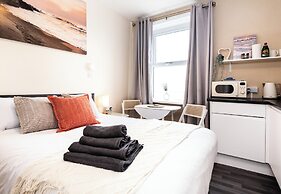 The Bayview Apart Hotel