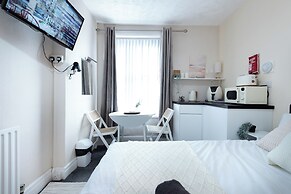 The Bayview Apart Hotel