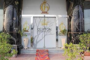 Clifton International Hotel