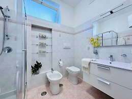 YourHome - Purtual House