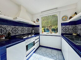 YourHome - Villa Ayala