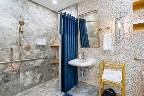 The Mccaul Newly Designed Group Suite Near Fifa