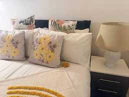 Winter Stays, Pool, Wi-fi, Parking, 3double Beds
