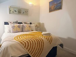 Winter Stays, Pool, Wi-fi, Parking, 3double Beds