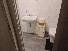 Winter Stays, Pool, Wi-fi, Parking, 3double Beds