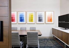 Holiday Inn Express Granby Northwest By Ihg