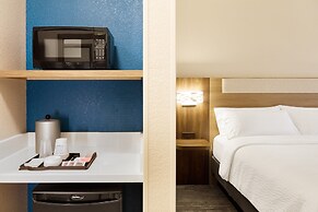 Holiday Inn Express Granby Northwest By Ihg