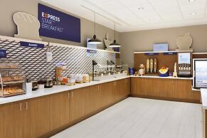 Holiday Inn Express Granby Northwest By Ihg