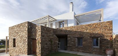 White Tinos Luxury Suites