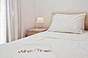 White Tinos Luxury Suites