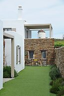 White Tinos Luxury Suites
