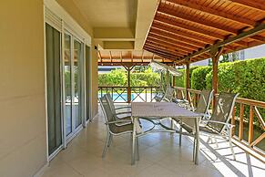 Paradise Town Villa Alison