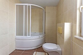 Paradise Town Villa Alison