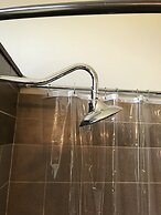 Mowat Landing Cottages