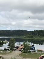 Mowat Landing Cottages