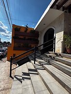 El Zaguán Colonial by GuruHotel