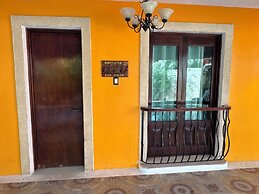 El Zaguán Colonial by GuruHotel