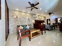 El Zaguán Colonial by GuruHotel