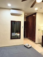 El Zaguán Colonial by GuruHotel