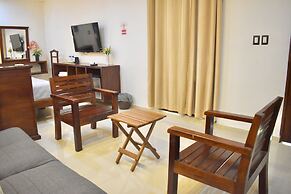 El Zaguán Colonial by GuruHotel