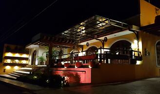 El Zaguán Colonial by GuruHotel