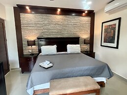 El Zaguán Colonial by GuruHotel