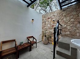 El Zaguán Colonial by GuruHotel