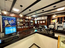 El Zaguán Colonial by GuruHotel