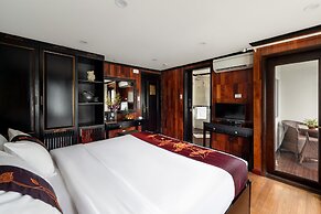 Huong Hai Sealife Cruise