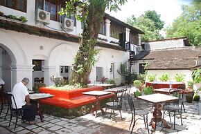 The Old Courtyard Hotel