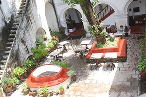 The Old Courtyard Hotel