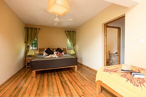 Happy Days Guest House