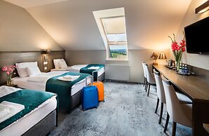 Hotel Szary Residence