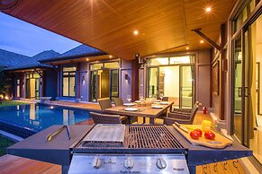 Saiyuan Estate by TropicLook