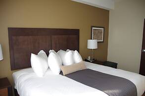 Best Western Plus Lacombe Inn & Suites