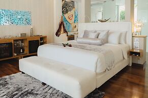 Seven Secrets by Hanging Gardens