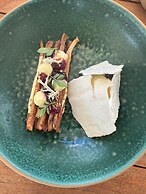 Seven Secrets by Hanging Gardens