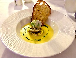 Seven Secrets by Hanging Gardens