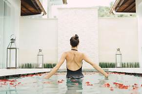 Seven Secrets by Hanging Gardens