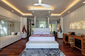 Seven Secrets by Hanging Gardens