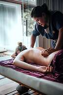 Seven Secrets by Hanging Gardens