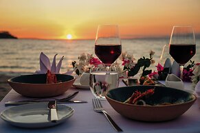 Seven Secrets by Hanging Gardens