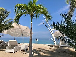 Seven Secrets by Hanging Gardens