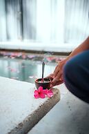 Seven Secrets by Hanging Gardens