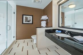 Fairfield Inn & Suites by Marriott Easton