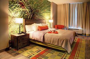 Hotel Indigo Traverse City by IHG