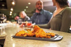 Hotel Indigo Traverse City by IHG