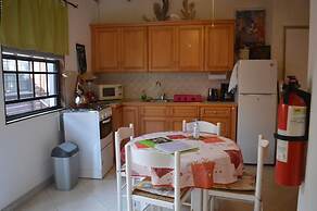 Yellow Bird Apartment